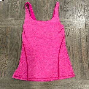 Lululemon workout tank size 6